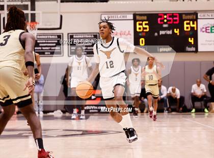 Thumbnail 2 in Pebblebrook vs. Kell (Holiday Hoopsgiving) photogallery.
