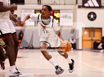 Thumbnail 2 in Pebblebrook vs. Kell (Holiday Hoopsgiving) photogallery.