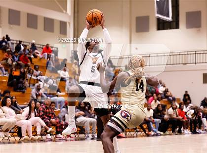 Thumbnail 1 in Pebblebrook vs. Kell (Holiday Hoopsgiving) photogallery.