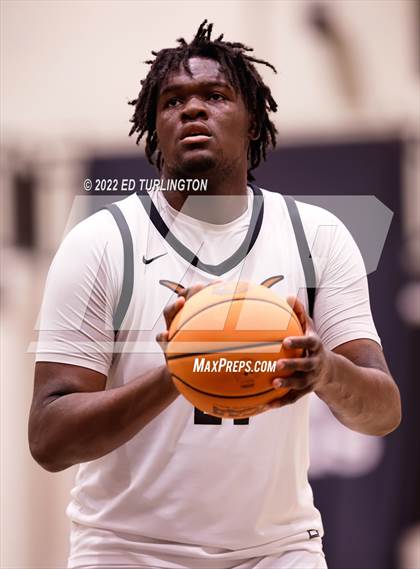 Thumbnail 2 in Pebblebrook vs. Kell (Holiday Hoopsgiving) photogallery.