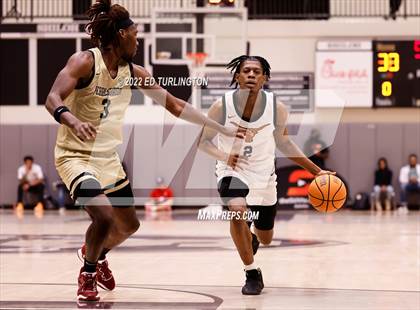 Thumbnail 2 in Pebblebrook vs. Kell (Holiday Hoopsgiving) photogallery.