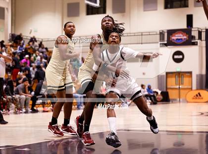 Thumbnail 1 in Pebblebrook vs. Kell (Holiday Hoopsgiving) photogallery.