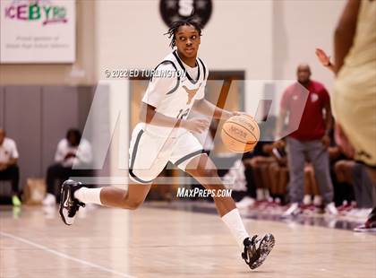 Thumbnail 2 in Pebblebrook vs. Kell (Holiday Hoopsgiving) photogallery.
