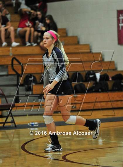 Thumbnail 2 in Bryan vs. Cinco Ranch (NIKE Invitational Tournament) photogallery.