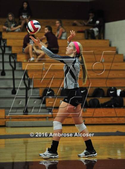 Thumbnail 1 in Bryan vs. Cinco Ranch (NIKE Invitational Tournament) photogallery.