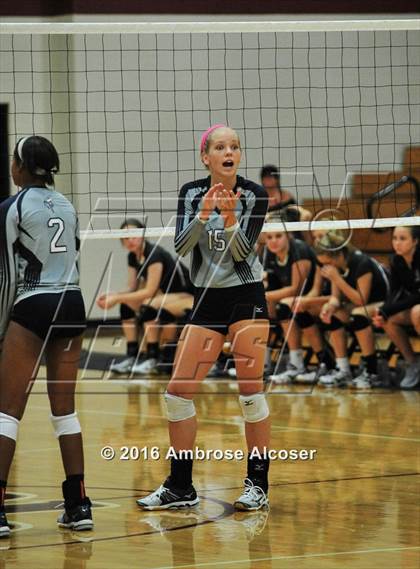 Thumbnail 1 in Bryan vs. Cinco Ranch (NIKE Invitational Tournament) photogallery.