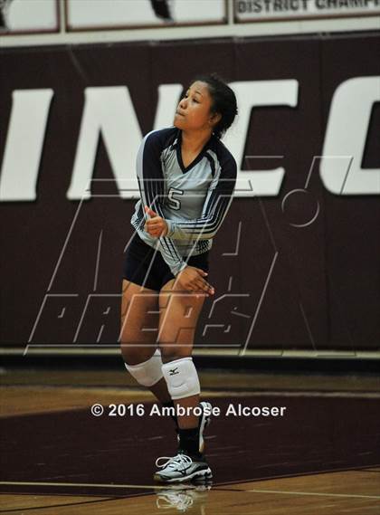 Thumbnail 2 in Bryan vs. Cinco Ranch (NIKE Invitational Tournament) photogallery.
