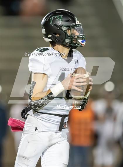 Thumbnail 2 in Cherokee Trail vs. Fossil Ridge (CHSAA 5A 1st Round) photogallery.