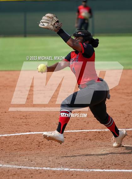 Thumbnail 2 in Westminster @ North Gwinnett photogallery.
