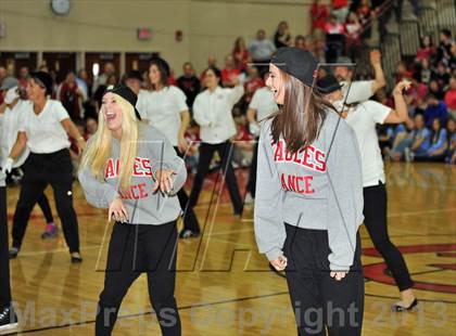 Thumbnail 2 in Central Dauphin @ Cumberland Valley (MaxPreps Rivalry Series) photogallery.