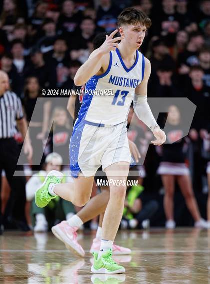Thumbnail 2 in Millard North vs. Omaha Westside (NSAA Class A Semifinal) photogallery.