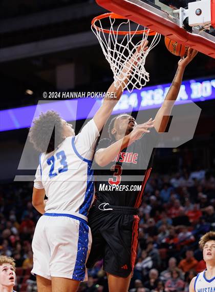 Thumbnail 3 in Millard North vs. Omaha Westside (NSAA Class A Semifinal) photogallery.