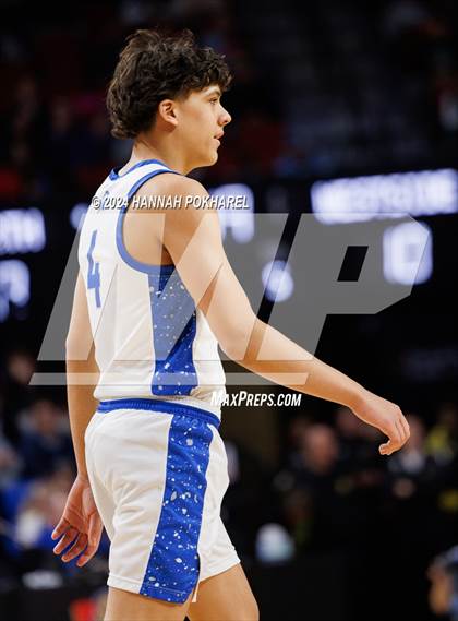 Thumbnail 2 in Millard North vs. Omaha Westside (NSAA Class A Semifinal) photogallery.