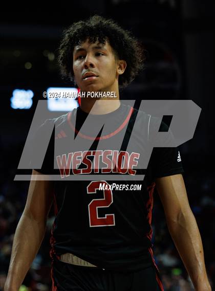 Thumbnail 2 in Millard North vs. Omaha Westside (NSAA Class A Semifinal) photogallery.