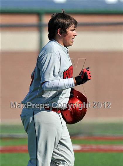 Thumbnail 1 in Holliday @ Ponder photogallery.
