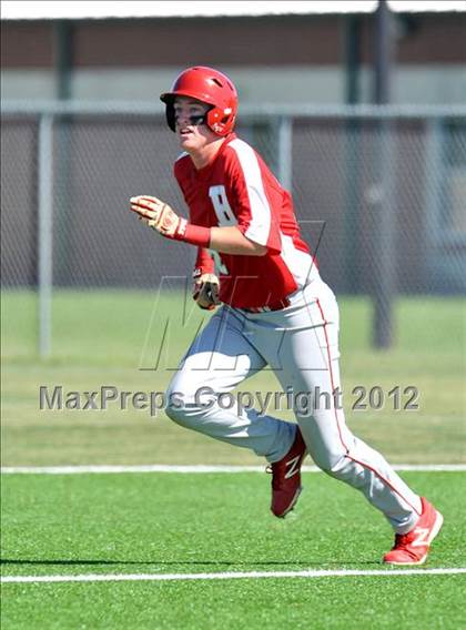 Thumbnail 2 in Holliday @ Ponder photogallery.