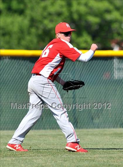 Thumbnail 1 in Holliday @ Ponder photogallery.