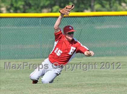 Thumbnail 1 in Holliday @ Ponder photogallery.