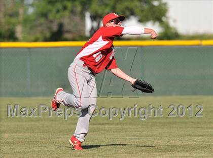 Thumbnail 3 in Holliday @ Ponder photogallery.