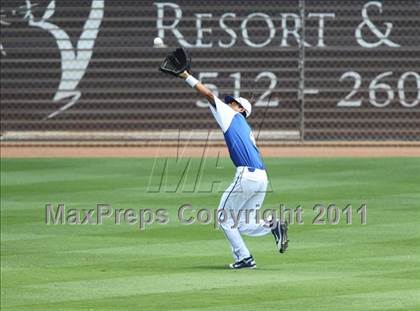 Thumbnail 3 in Johnson City vs. Stamford (UIL 2A State Semifinal) photogallery.