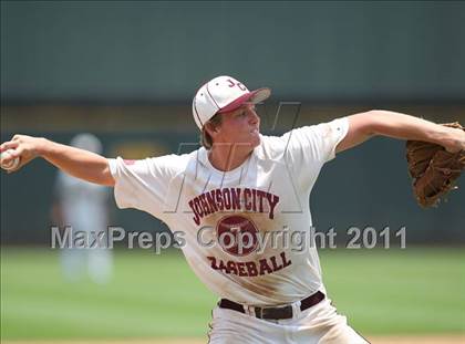 Thumbnail 3 in Johnson City vs. Stamford (UIL 2A State Semifinal) photogallery.