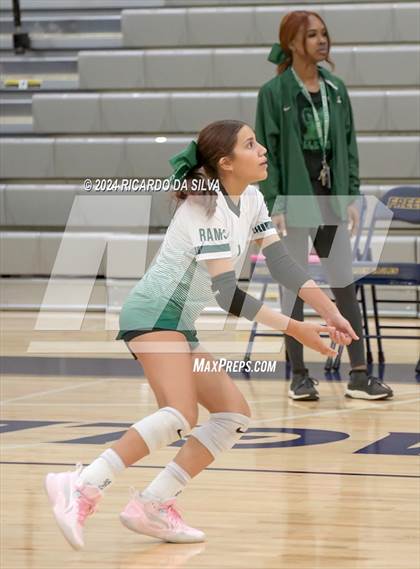 Thumbnail 3 in Mayde Creek vs Cypress Creek (Katy ISD Subvarsity Tournament) photogallery.