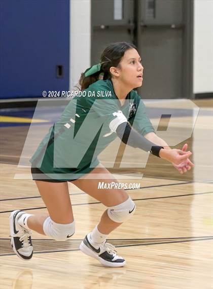 Thumbnail 2 in Mayde Creek vs Cypress Creek (Katy ISD Subvarsity Tournament) photogallery.
