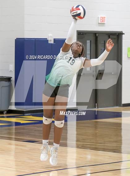 Thumbnail 1 in Mayde Creek vs Cypress Creek (Katy ISD Subvarsity Tournament) photogallery.