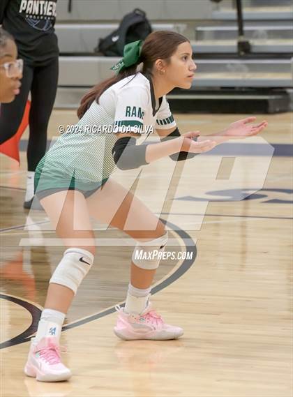 Thumbnail 3 in Mayde Creek vs Cypress Creek (Katy ISD Subvarsity Tournament) photogallery.