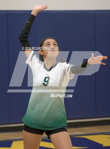 Thumbnail 2 in Mayde Creek vs Cypress Creek (Katy ISD Subvarsity Tournament) photogallery.