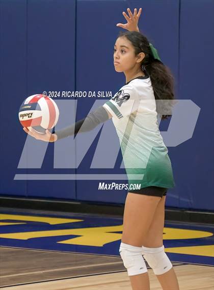 Thumbnail 2 in Mayde Creek vs Cypress Creek (Katy ISD Subvarsity Tournament) photogallery.
