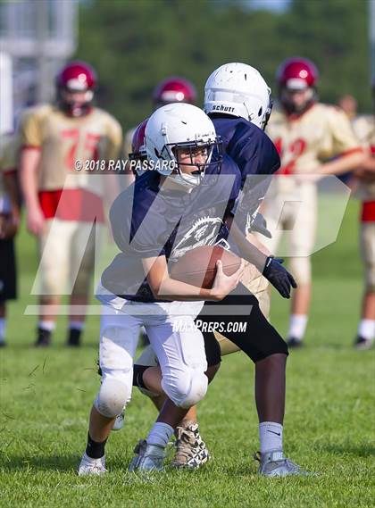 Thumbnail 3 in Sachem East vs Eastport-South Manor Scrimmage photogallery.