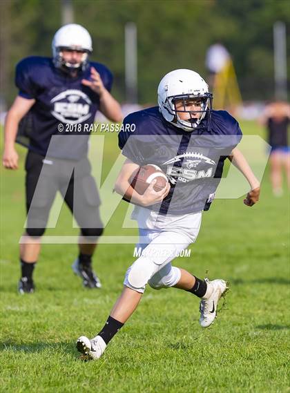 Thumbnail 2 in Sachem East vs Eastport-South Manor Scrimmage photogallery.