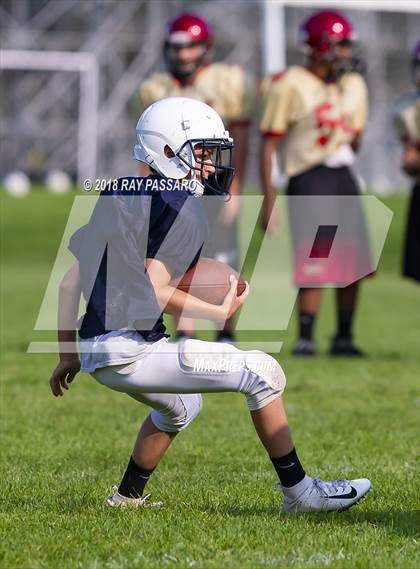 Thumbnail 3 in Sachem East vs Eastport-South Manor Scrimmage photogallery.