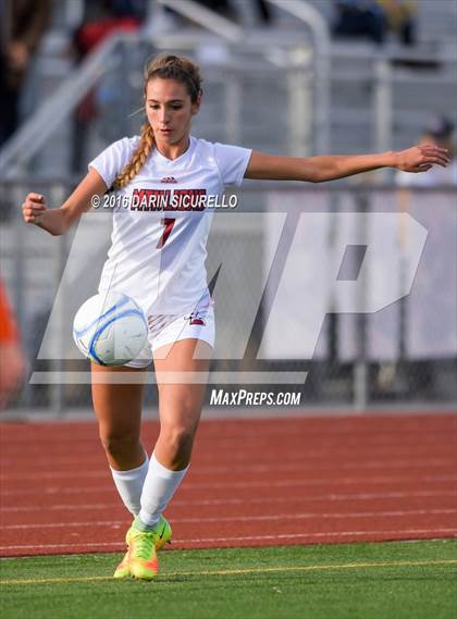 Thumbnail 2 in Corona del Sol vs. Red Mountain (Coyote Classic Tournament) photogallery.