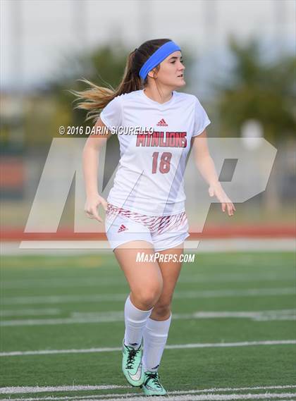 Thumbnail 2 in Corona del Sol vs. Red Mountain (Coyote Classic Tournament) photogallery.
