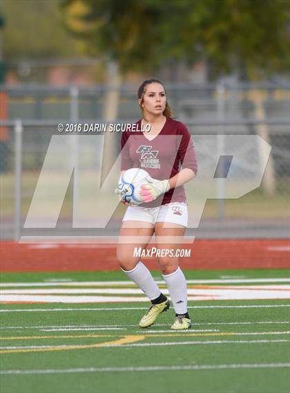 Thumbnail 3 in Corona del Sol vs. Red Mountain (Coyote Classic Tournament) photogallery.