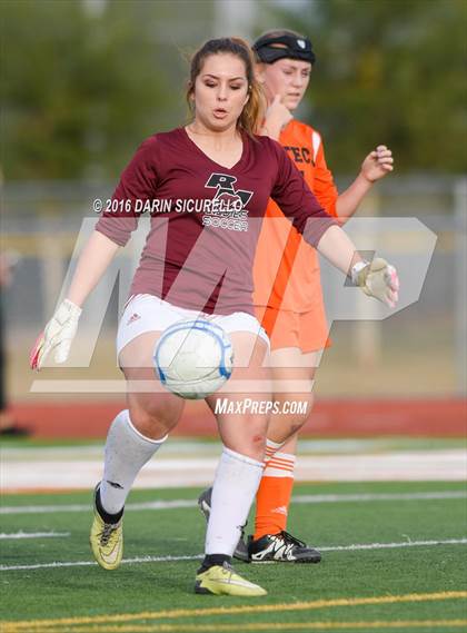 Thumbnail 2 in Corona del Sol vs. Red Mountain (Coyote Classic Tournament) photogallery.