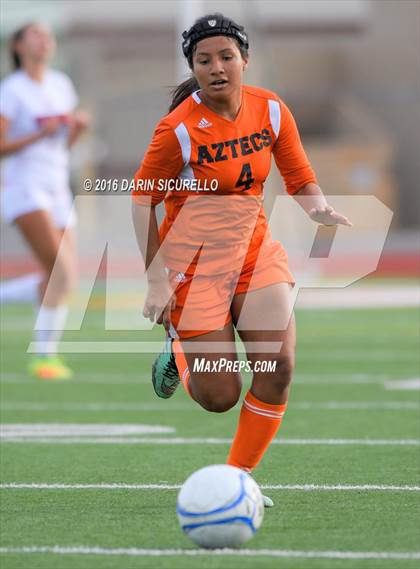 Thumbnail 3 in Corona del Sol vs. Red Mountain (Coyote Classic Tournament) photogallery.
