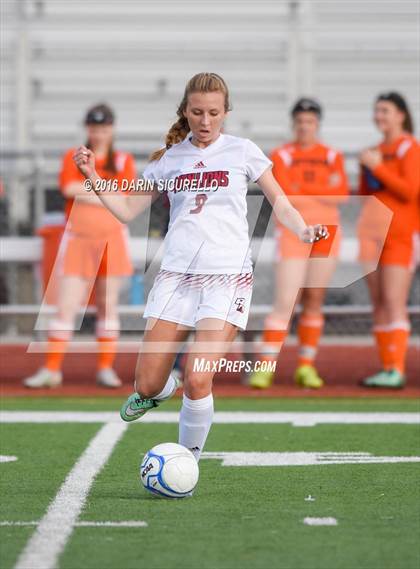 Thumbnail 1 in Corona del Sol vs. Red Mountain (Coyote Classic Tournament) photogallery.
