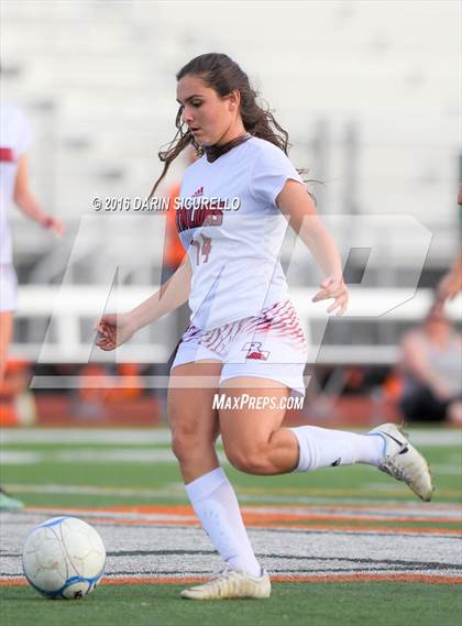 Thumbnail 1 in Corona del Sol vs. Red Mountain (Coyote Classic Tournament) photogallery.