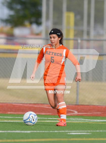 Thumbnail 1 in Corona del Sol vs. Red Mountain (Coyote Classic Tournament) photogallery.
