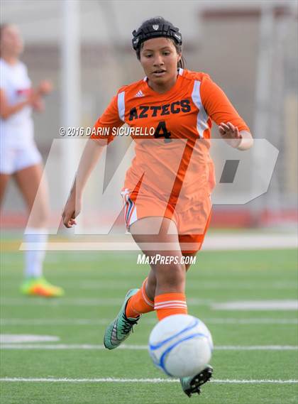 Thumbnail 1 in Corona del Sol vs. Red Mountain (Coyote Classic Tournament) photogallery.