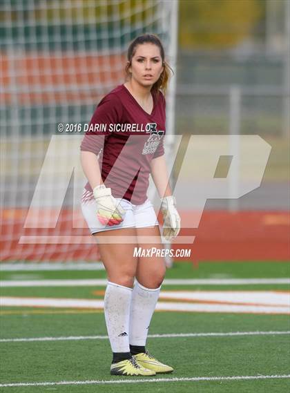 Thumbnail 2 in Corona del Sol vs. Red Mountain (Coyote Classic Tournament) photogallery.
