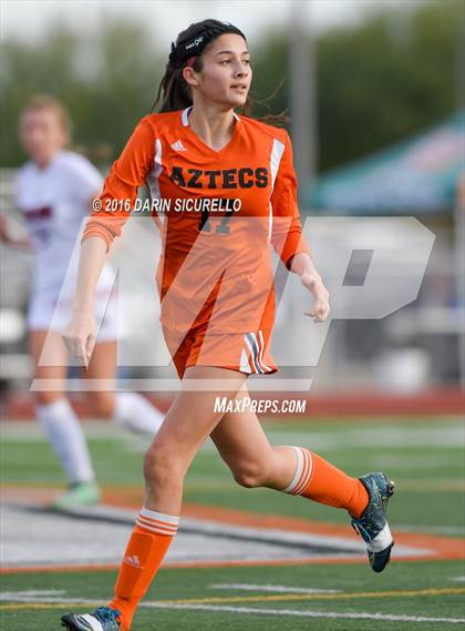 Thumbnail 2 in Corona del Sol vs. Red Mountain (Coyote Classic Tournament) photogallery.