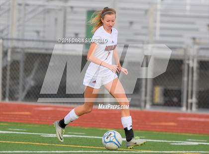 Thumbnail 1 in Corona del Sol vs. Red Mountain (Coyote Classic Tournament) photogallery.