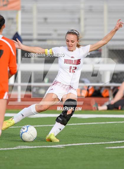 Thumbnail 1 in Corona del Sol vs. Red Mountain (Coyote Classic Tournament) photogallery.