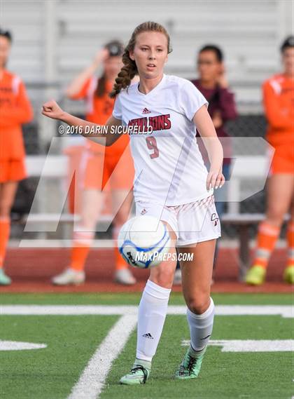 Thumbnail 2 in Corona del Sol vs. Red Mountain (Coyote Classic Tournament) photogallery.