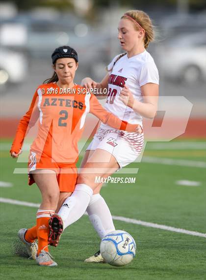 Thumbnail 2 in Corona del Sol vs. Red Mountain (Coyote Classic Tournament) photogallery.