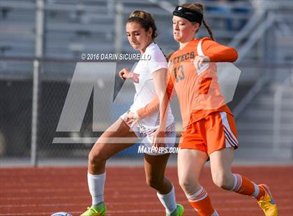Thumbnail 2 in Corona del Sol vs. Red Mountain (Coyote Classic Tournament) photogallery.